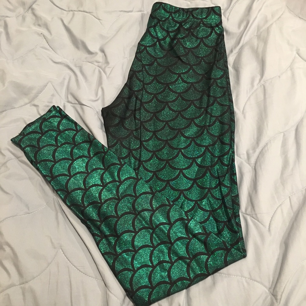 Mermaid leggings size Medium